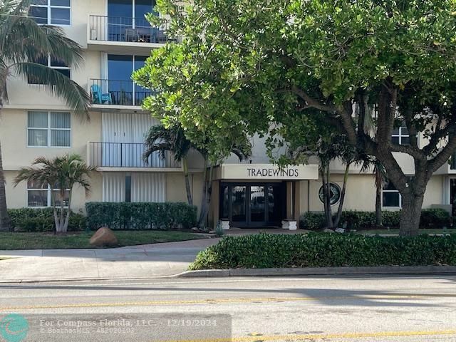 $1,950 | 1009 North Ocean Boulevard, Unit 108 | Beach