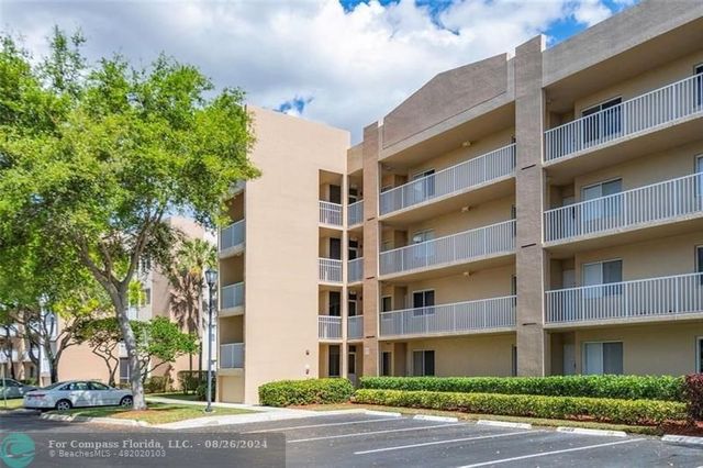 $229,900 | 9525 Weldon Circle, Unit 202 | Westwood