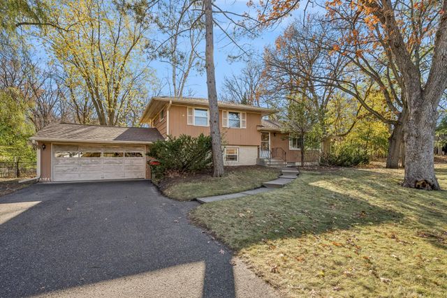 $450,000 | 200 Juniper Street | Mahtomedi