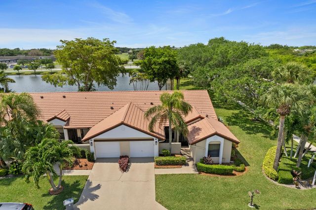 $325,000 | 8272 Waterline Drive | Parkwalk