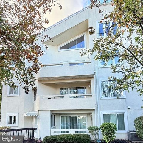 $249,000 | 152 Benjamin Court, Unit G152 | Pennypack