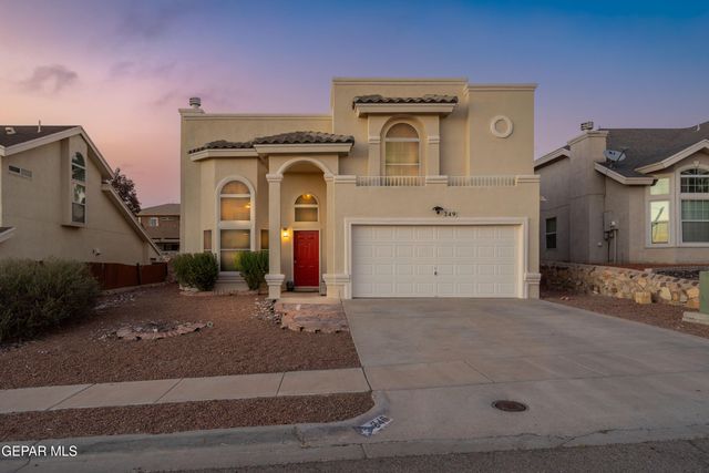 $292,500 | 249 Westvale Court | Sunset View