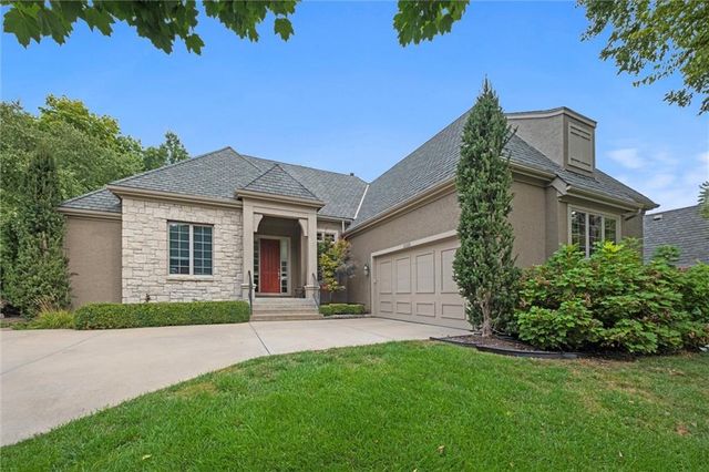 $900,000 | 15233 Linden Street | Shawnee Mission