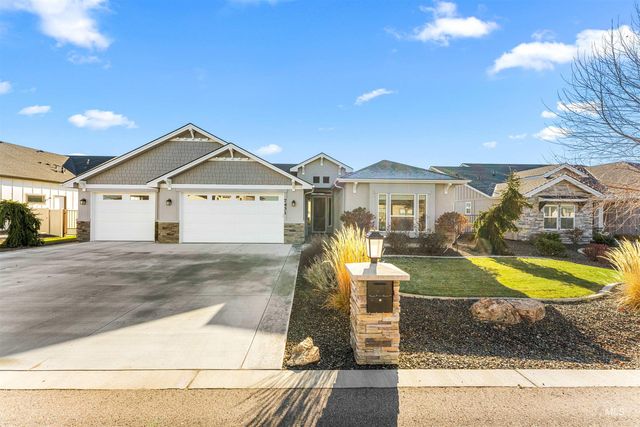 $795,000 | 7431 East Kyle Drive