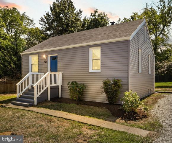 $2,695 | 510 West N Street | Purcellville