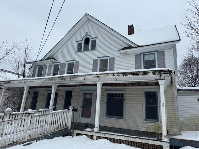 $199,900 | 82 West Main Street | Milford