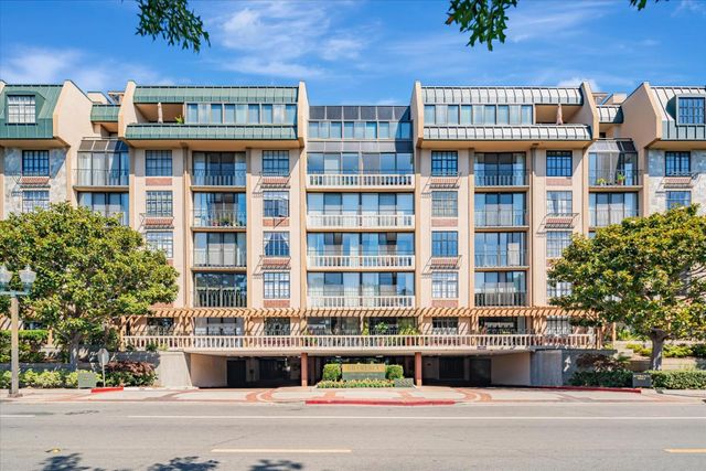 $1,300,000 | 555 Laurel Avenue, Unit 517 | Hayward Park