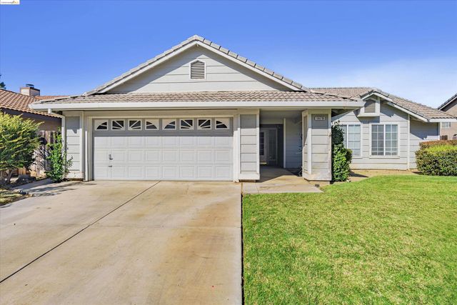 $434,950 | 1479 Oak Canyon Drive | Newman