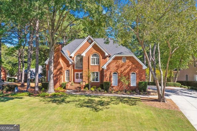 $1,495,000 | 3015 Castle Pines Drive | St Ives Country Club