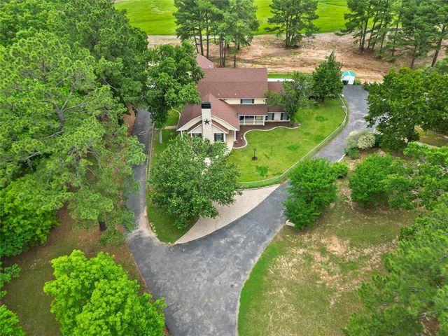 $869,000 | 19413 Highway 79 | New Summerfield