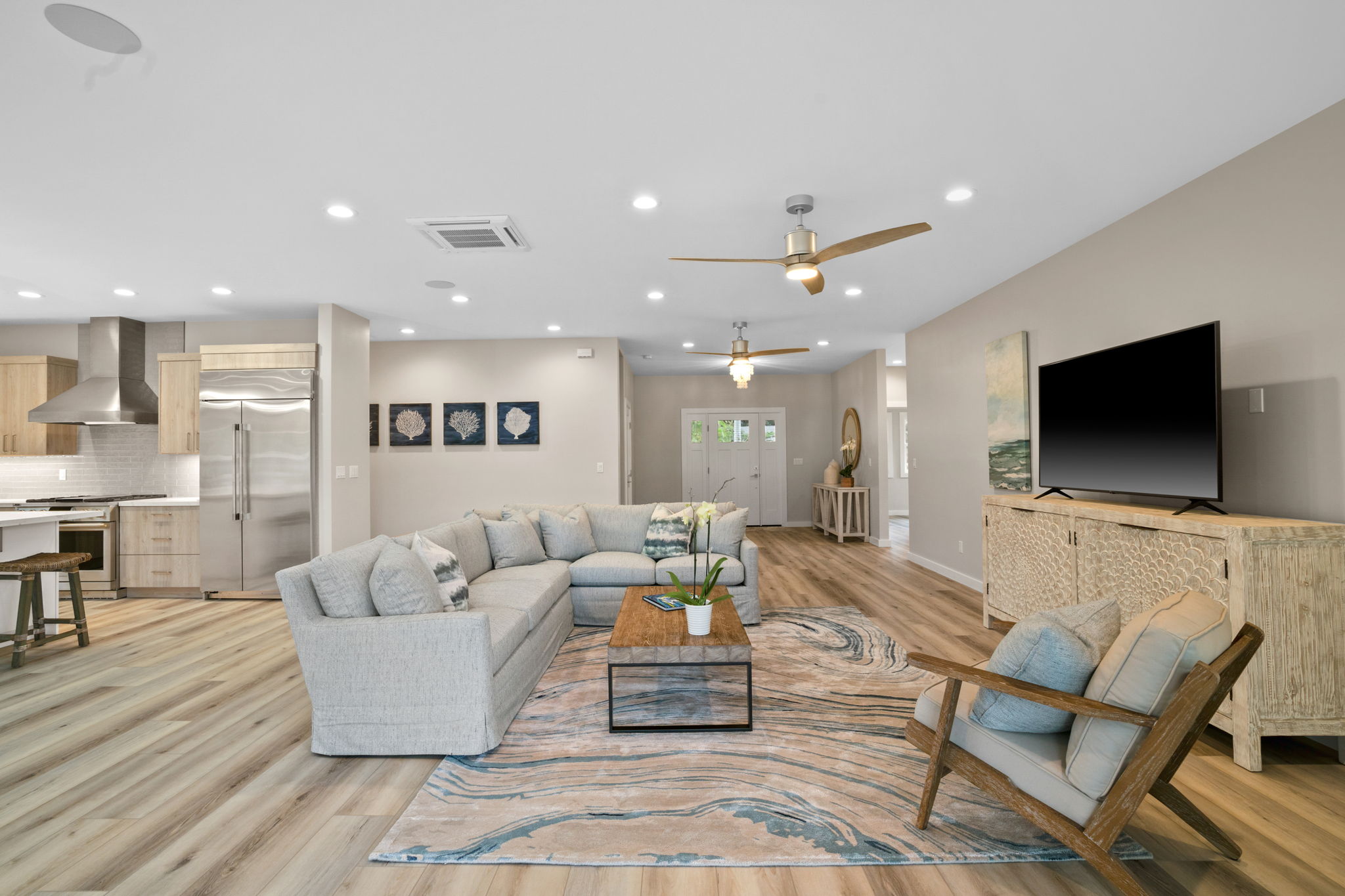 Beautiful and functional living room area.