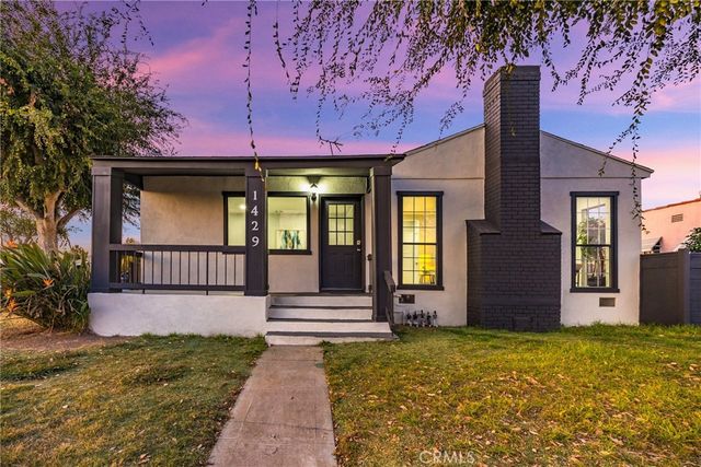 $899,500 | 1429 Milton Avenue | Shorb Street