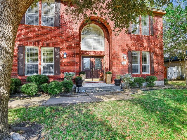 $472,000 | 702 West Walter Avenue | Pflugerville