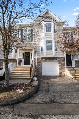 $435,000 | 105 Sienna Drive, Unit 105 | Danbury