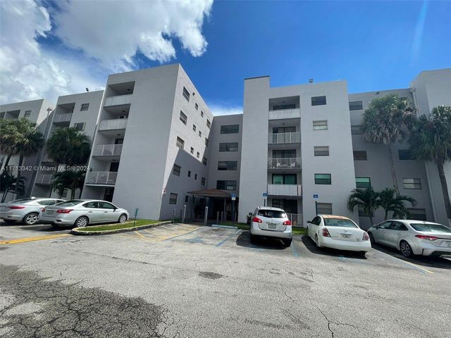 $2,300 | 8075 Northwest 7th Street, Unit 511 | Fountainebleau