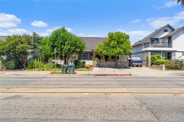 $875,000 | 587 North Fair Oaks Avenue | Northwest Pasadena