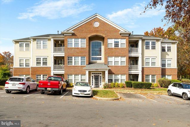 $284,900 | 2406 Dominion Drive, Unit 3A | Whittier