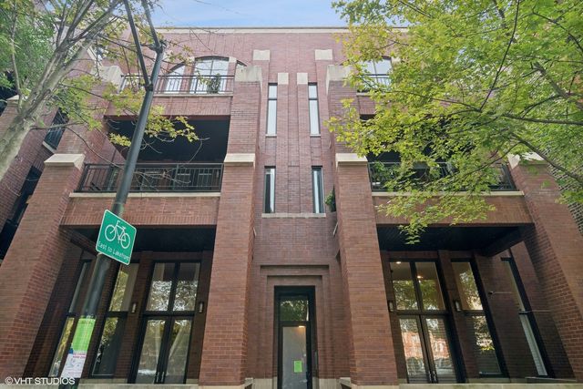 $995,000 | 1955 West Cortland Street, Unit 3E | Bucktown