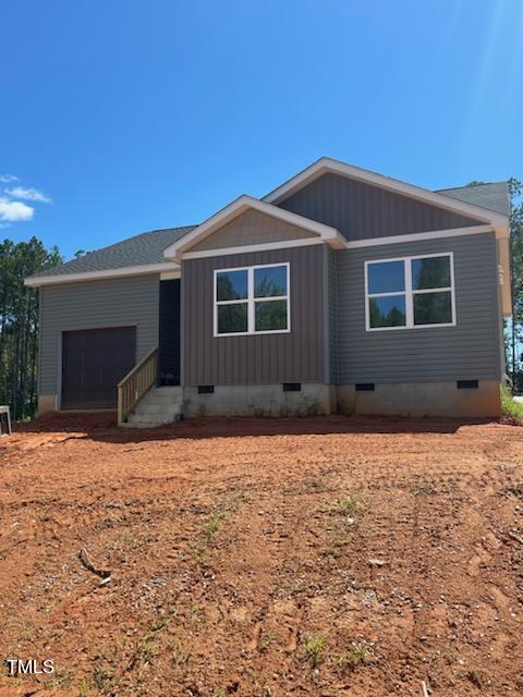 a front view of house with yard