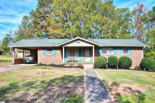 $229,900 | 106 Baker Court | Easley