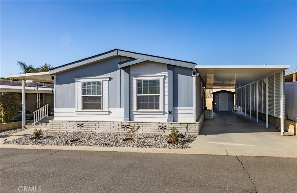 a front view of a house with garage