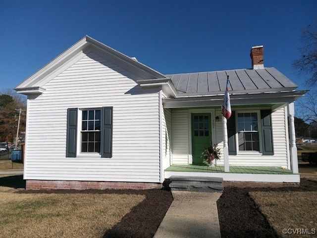 $199,900 | 307 West Church Street | Wakefield