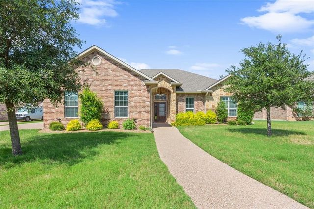 $445,000 | 1025 Princess Diana Drive | Waco