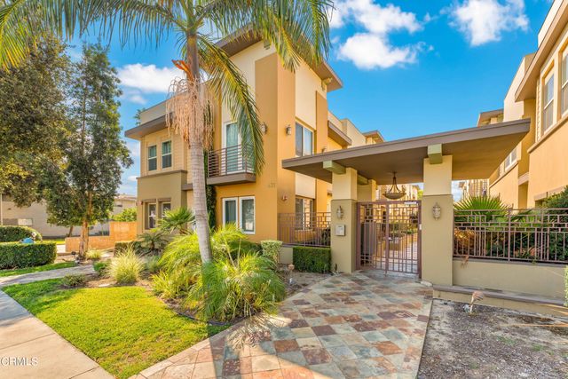 $999,000 | 431 North Los Robles Avenue, Unit 7 | Northeast Pasadena