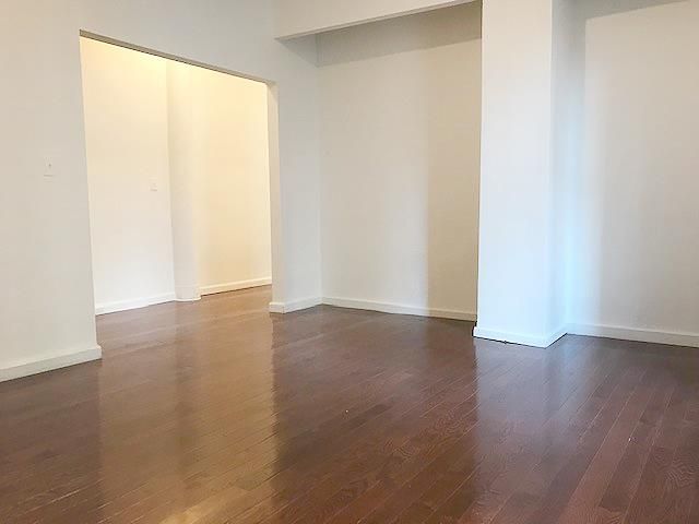 $3,050 | 57 West 58th Street, Unit 10H | Central Park South