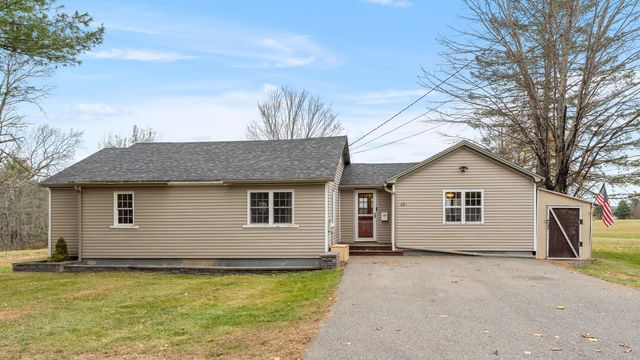 $269,900 | 65 Russell Street | Farmingdale