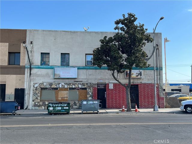 $600,000 | 818 F Street | Chinatown