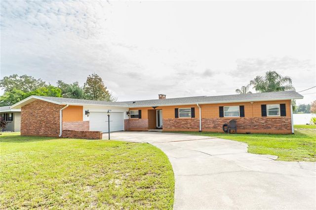 $384,500 | 1208 West Lake Buckeye Drive