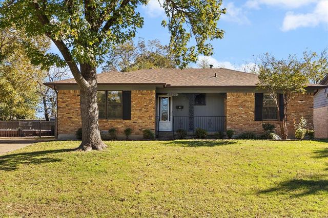 $319,000 | 1026 Lakeview Drive | Mesquite