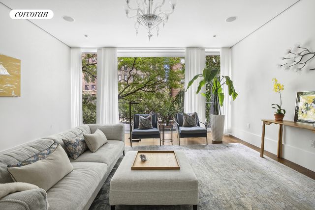 $4,650,000 | 949 Park Avenue, Unit DUPLEX | Upper East Side