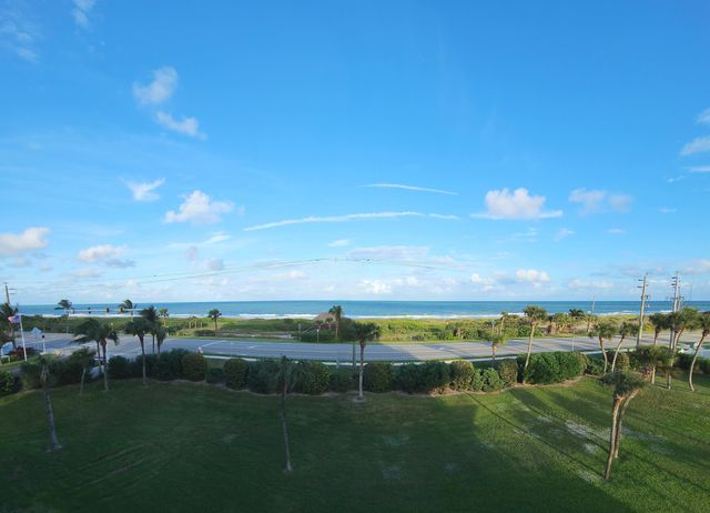 $475,000 | 5151 North Hwy A1A, Unit 414 | Hutchinson Island North