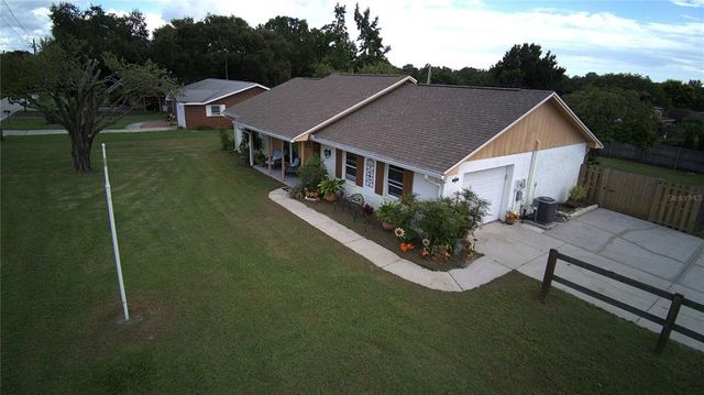 $319,995 | 603 Fitzgerald Road | Lakeland Highlands