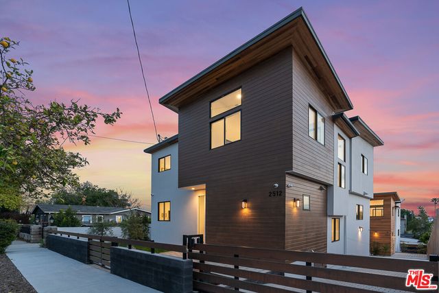 $4,249,000 | 2512 Berkeley Avenue | Silver Lake