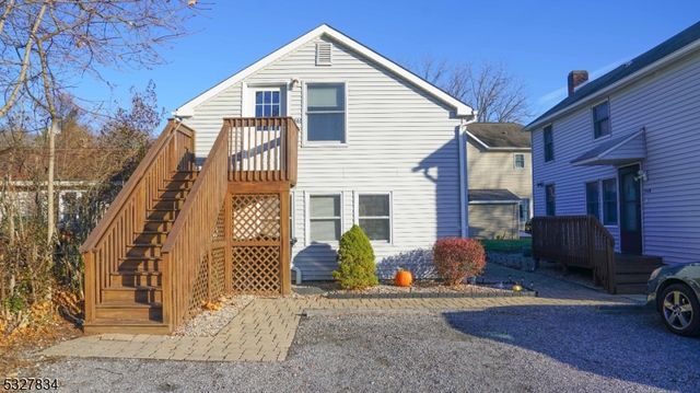 $1,410 | 286 Belvidere Avenue | Washington