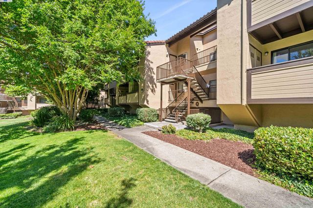 $799,000 | 95 Wenatchee Common, Unit 13 | Warm Springs