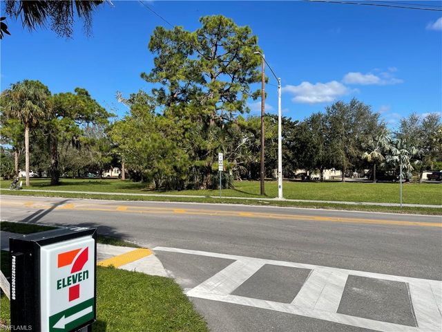 $1,150,000 | 110 North 9th Street | Old Downtown Immokalee