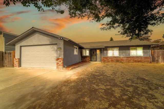 $429,999 | 1609 Robbie Avenue | Northwest Modesto