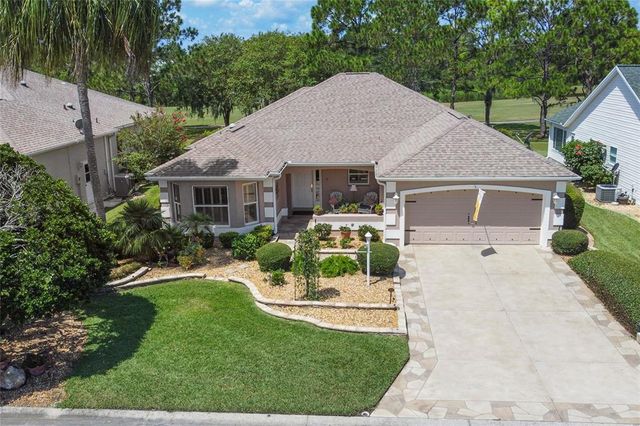 $724,000 | 414 Carrera Drive | The Villages