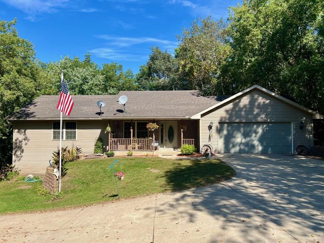 $440,000 | 10794 Quitter Avenue Northwest | Southside Township - Wright County