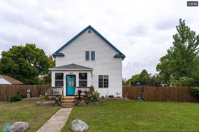 $129,500 | 607 1st Avenue East | Ada