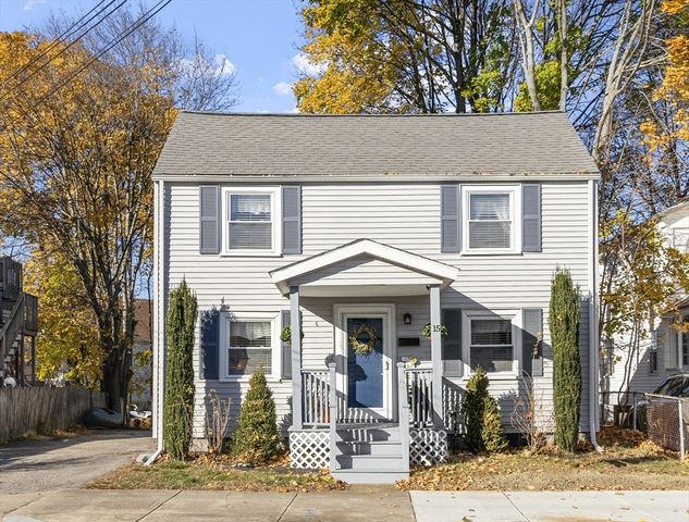 $489,000 | 15 Waverly Road | Downtown North Andover