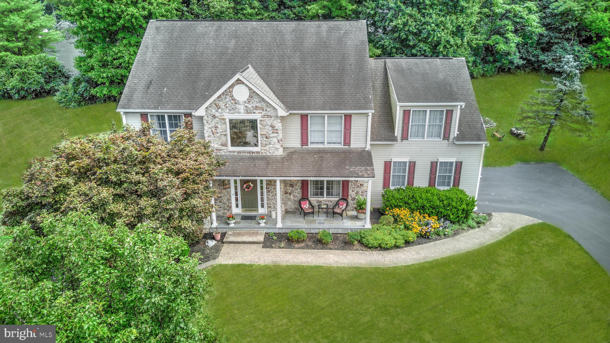 front view of house with a yard