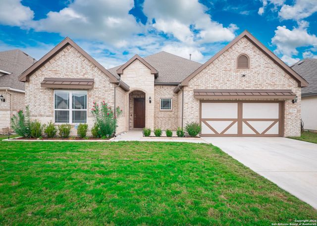 $517,000 | 2231 Meadow Way Street | New Braunfels