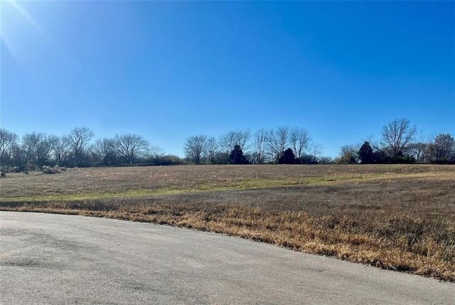 $200,000 | Lot 23 South Eagle Crst Drive | Van Buren Township - Jackson County