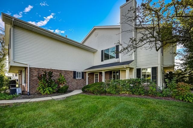 $2,200 | 7961 Knottingham Circle, Unit C | Darien