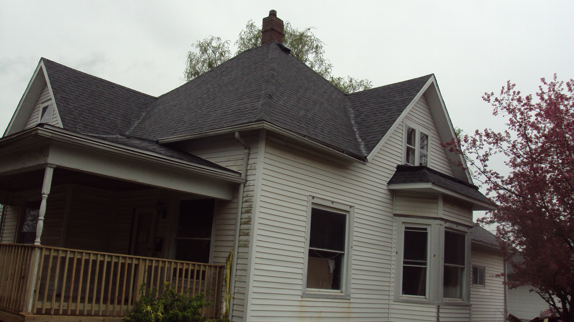 a view of a house with a door